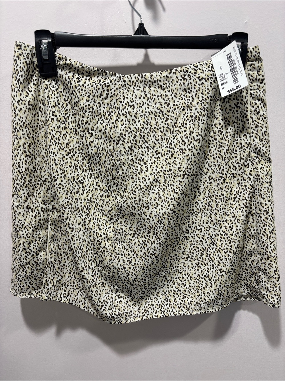 South moon under Casual Animal Print Mini Skirt - Cream/Black